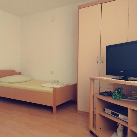 Apartment Ampulica 2 塞尼 外观 照片