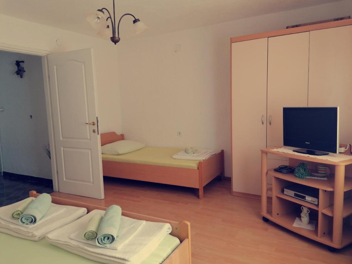 Apartment Ampulica 2 塞尼 外观 照片