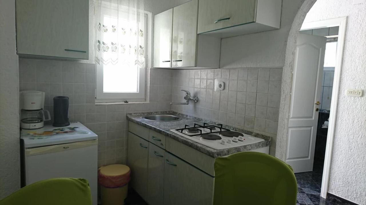 Apartment Ampulica 2 塞尼 外观 照片